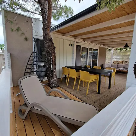 Mobilna Kucica Val * Šimuni